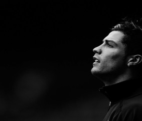 开云赛事集团-噩梦5分钟！波尔图闪电两连击，曼联防线形同虚设遭重创，噩梦5分钟！波尔图闪电两连击，曼联防线形同虚设遭重创